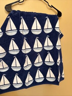 Pottery Barn Kids Navy and White Striped Cotton Towel hooded
